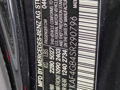 Used 2025 Mercedes-Benz C 300 Sedan image 35