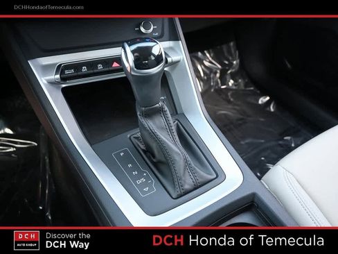 Used 2024 Audi Q3 2.0T Premium image 11