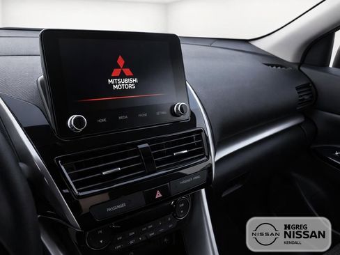 Used 2024 Mitsubishi Eclipse Cross LE image 13