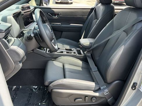 Certified 2026 Subaru Outback Touring AWD/4WD image 16