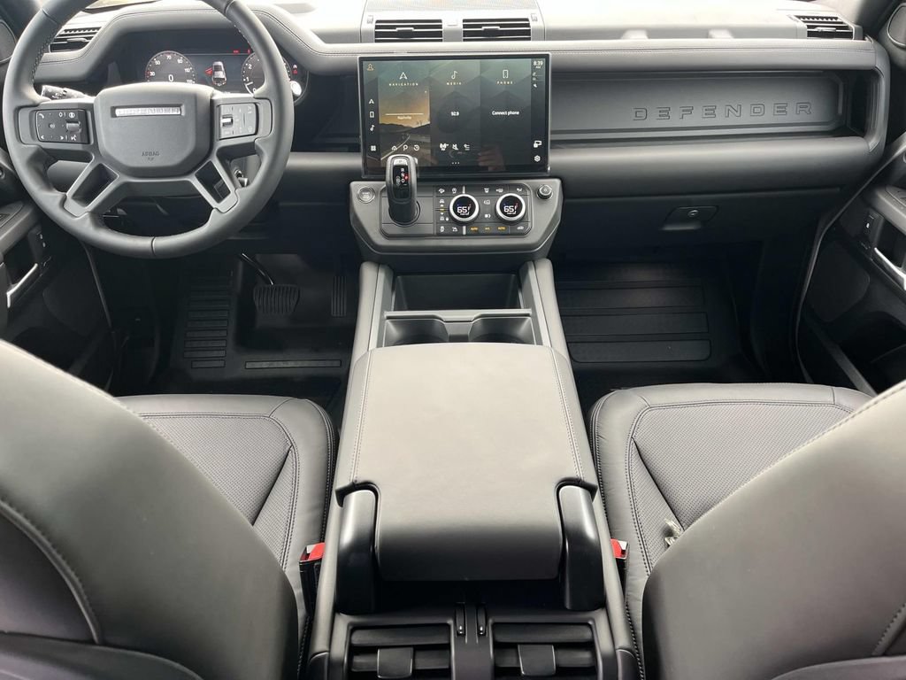 New 2026 Land Rover Defender 110 S AWD/4WD image 9