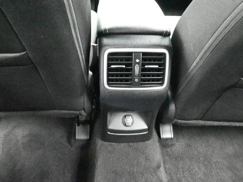 Used 2019 Kia Sportage LX FWD image 34