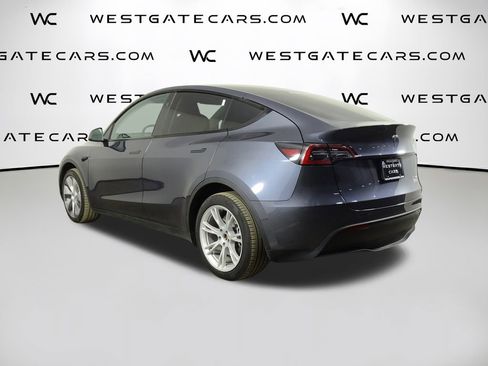 Used 2023 Tesla Model Y Long Range image 5