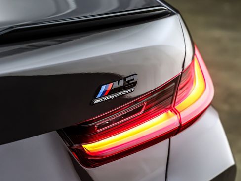 Used 2024 BMW M3 Competition w/ Executive Package image 9