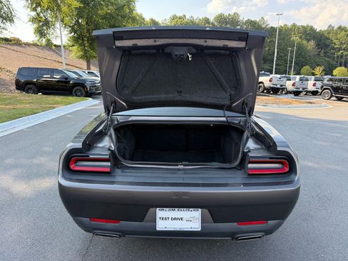 Used 2015 Dodge Challenger SXT RWD image 25