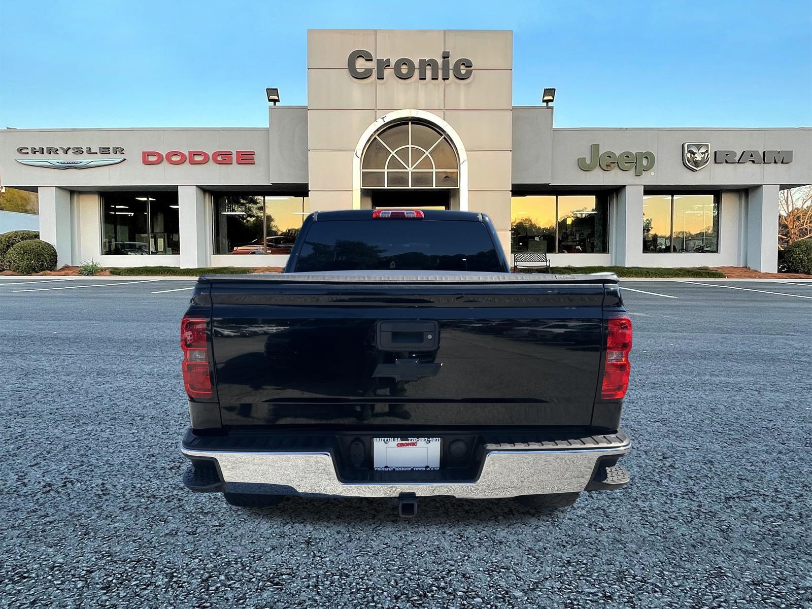 Used 2015 Chevrolet Silverado 1500 LT w/ All Star Edition RWD image 4