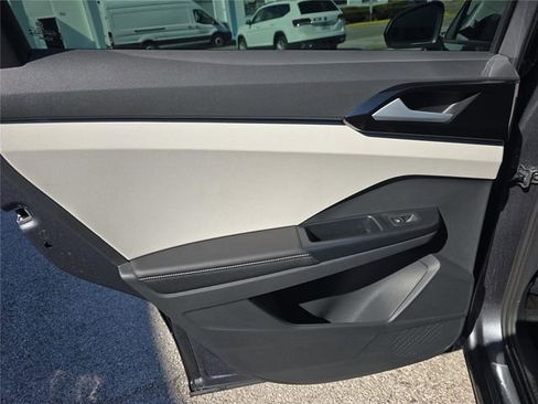 New 2026 Volkswagen Taos S image 8