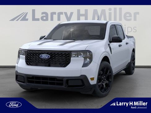 New 2026 Ford Maverick XLT w/ Black Appearance Package image 2