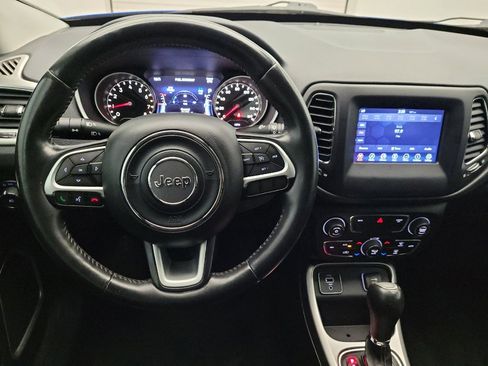 Used 2018 Jeep Compass Latitude w/ Popular Equipment Group image 22