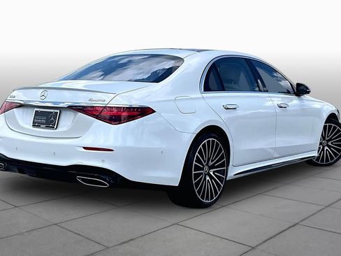 Used 2022 Mercedes-Benz S 500 4MATIC image 13
