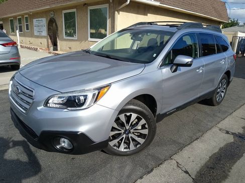 Used 2017 Subaru Outback 2.5i Limited image 1