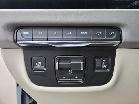 New 2026 Cadillac Escalade Platinum Sport image 27