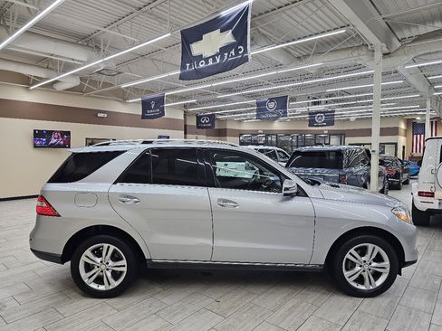Used 2013 Mercedes-Benz ML 350 2WD image 6