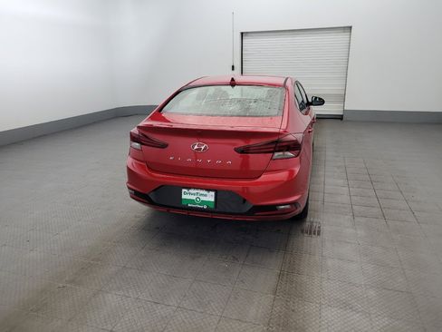 Used 2020 Hyundai Elantra SEL FWD image 7