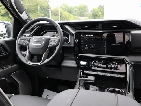 New 2026 GMC Sierra 1500 AT4X w/ AT4X AEV Edition image 31