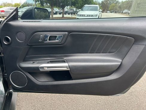 Used 2016 Ford Mustang GT Premium w/ Equipment Group 401A image 41