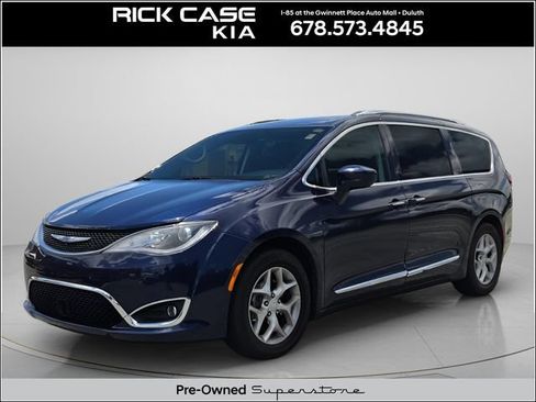 Used 2018 Chrysler Pacifica Touring-L Plus w/ Advanced Safetytec Group FWD image 1