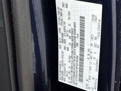 Used 2015 Ford F150 Lariat image 34