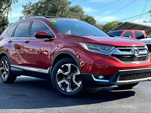 Used 2018 Honda CR-V Touring image 2