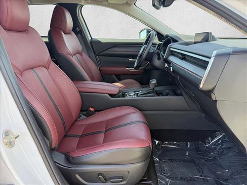 Used 2025 MAZDA CX-50 2.5 Hybrid w/ Premium Plus Pkg image 11