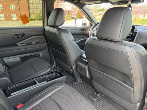 Used 2023 Nissan Pathfinder Rock Creek image 36