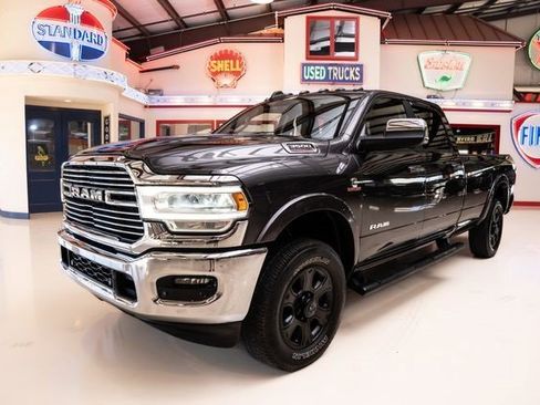 Used 2019 RAM 3500 Laramie image 2