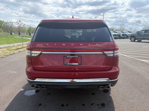 Used 2020 Lincoln Aviator Reserve w/ Equipment Group 202A image 9