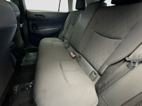 Used 2022 Toyota Corolla Cross LE w/ Moonroof Package image 14
