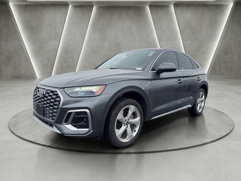 Used 2021 Audi Q5 2.0T Premium Plus w/ Premium Plus Package AWD/4WD image 3