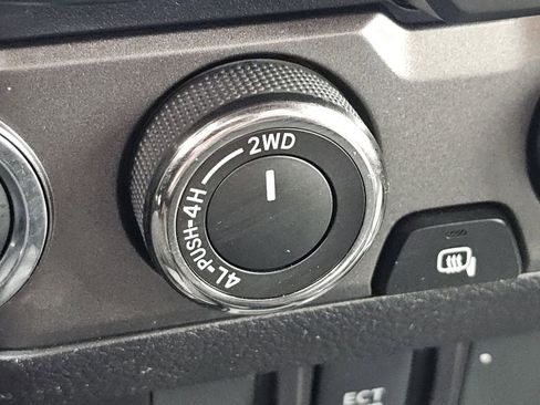 Used 2023 Toyota Tacoma 4x4 Double Cab image 11