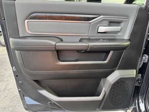 Used 2019 RAM 2500 Big Horn image 13