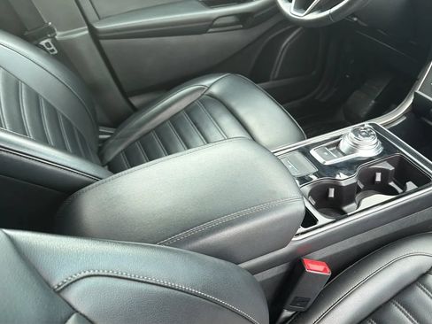 Used 2019 Ford Edge SEL w/ Equipment Group 201A AWD/4WD image 84