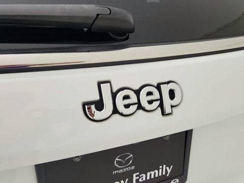 Used 2024 Jeep Compass Limited AWD/4WD image 12