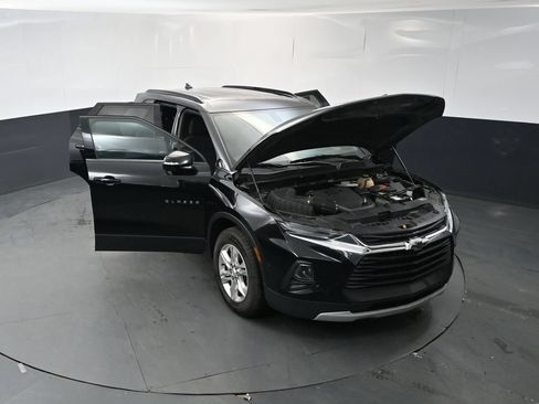 Used 2020 Chevrolet Blazer LT AWD/4WD image 17