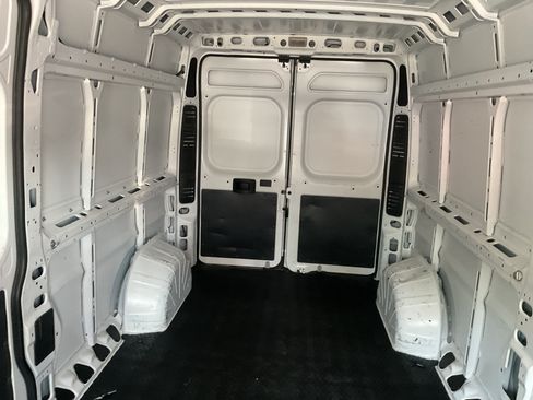 Used 2021 RAM ProMaster 2500 FWD image 16