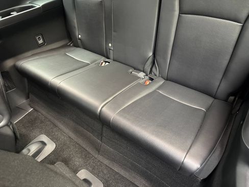 Used 2024 Toyota Grand Highlander FWD image 39