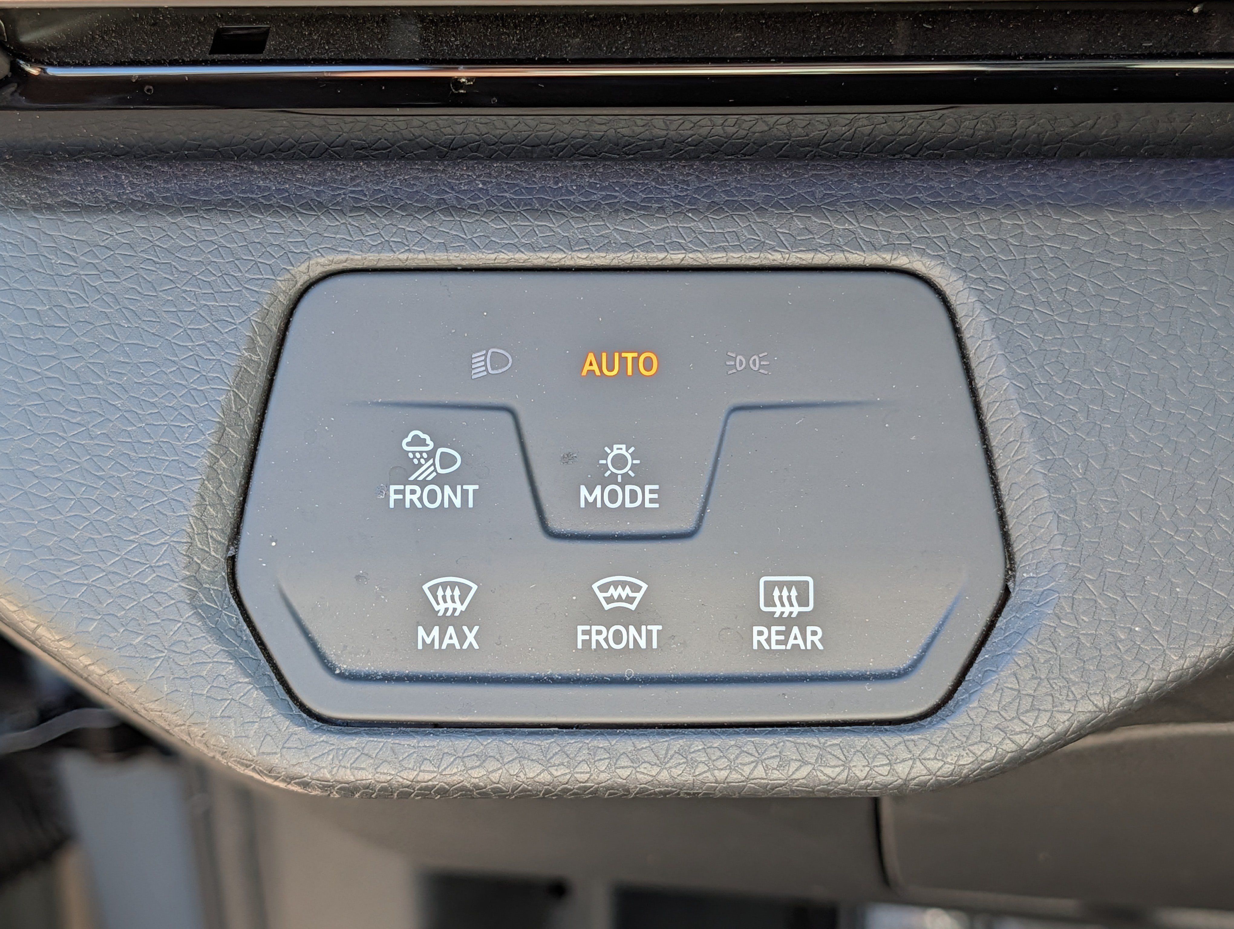 Certified 2023 Volkswagen ID.4 Pro S AWD/4WD image 26