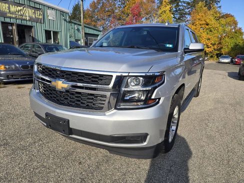 Used 2018 Chevrolet Suburban LT image 5