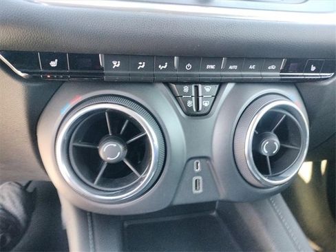 Used 2021 Chevrolet Blazer LT w/ Redline Edition image 24