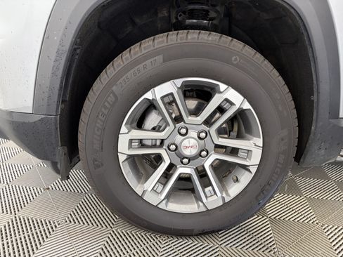 Used 2025 GMC Terrain Elevation AWD/4WD image 12