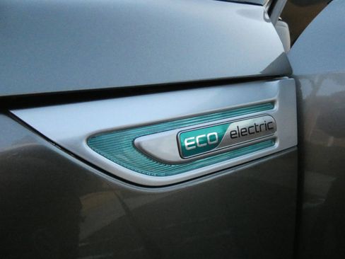 Used 2018 Kia Soul EV image 62