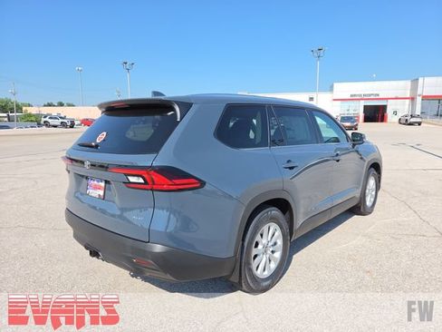 New 2026 Toyota Grand Highlander AWD image 27