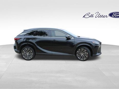 Used 2023 Lexus RX 350 Premium Plus w/ Cold Area Package FWD image 4