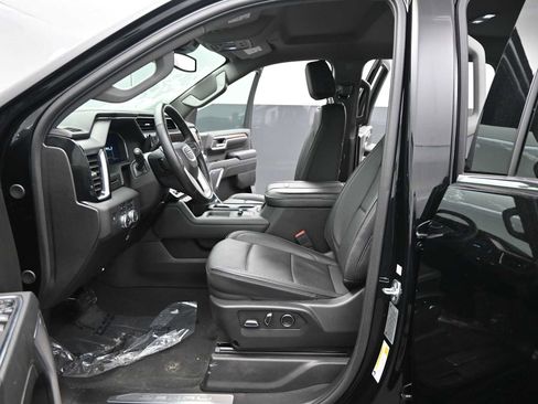 Used 2025 GMC Sierra 2500 Denali image 14