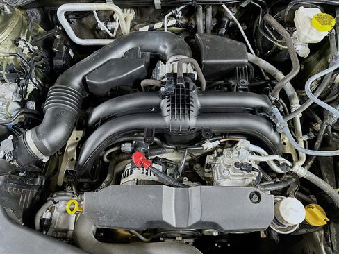 Used 2019 Subaru Outback 2.5i Premium image 32