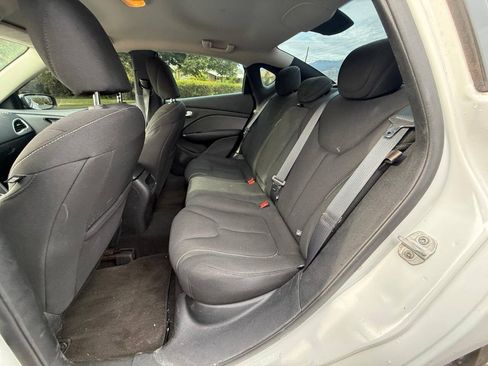 Used 2013 Dodge Dart SXT FWD image 12