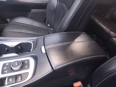 Used 2024 INFINITI QX60 Luxe FWD image 21