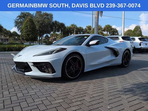Used 2020 Chevrolet Corvette Stingray Preferred Cpe w/ 2LT Preferred Equipment Group RWD image 1