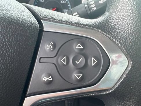 Used 2020 Chevrolet Traverse LS w/ LPO, Blackout Package FWD image 18