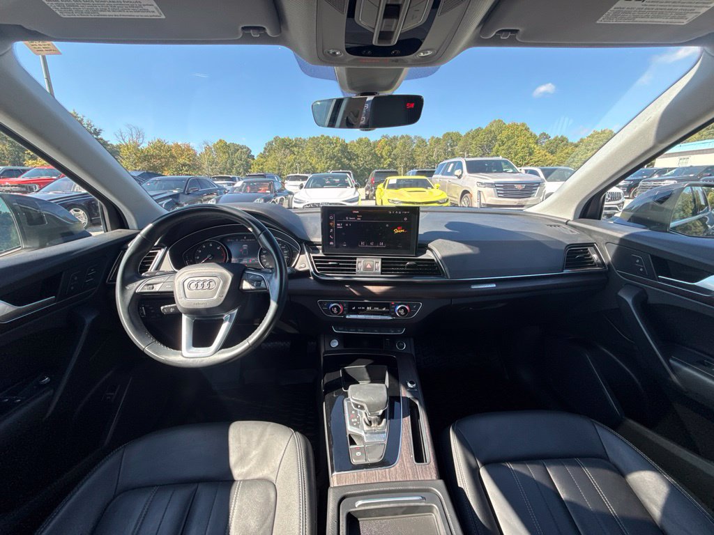 Used 2021 Audi Q5 2.0T Premium AWD/4WD image 12
